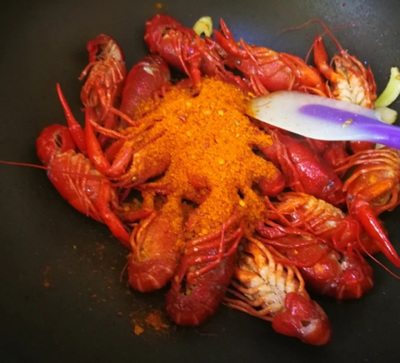 美味的麻辣龙虾 简易食谱与调料搭配