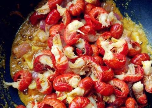 一招去腥提鲜！小龙虾这样做，香飘满屋惹人馋